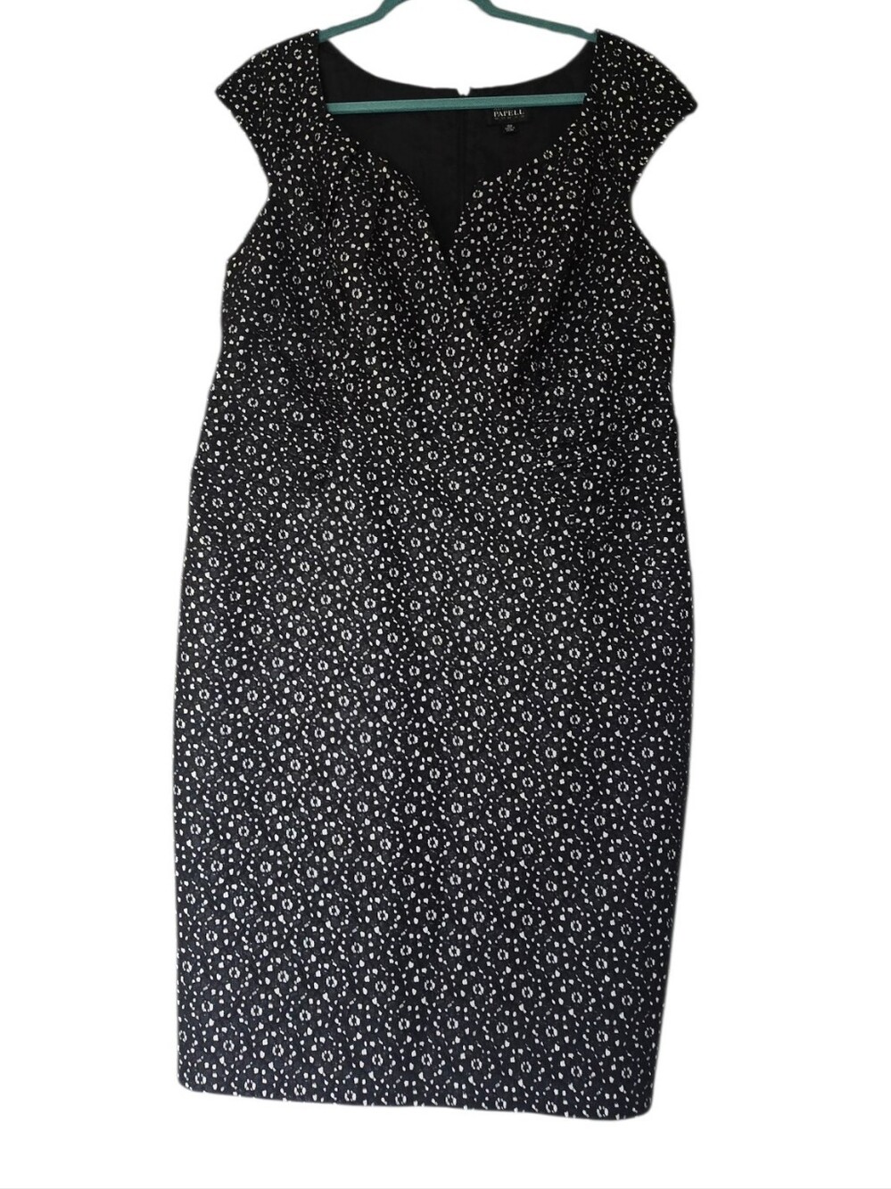 Adrianna Papell Black White Sheath Dress Career Work Cocktail